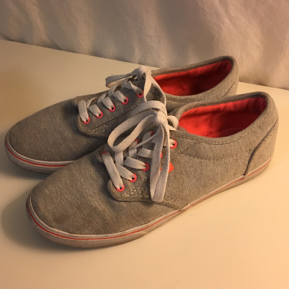 Gray/pink Vans